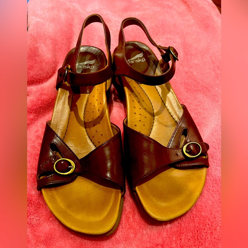 Dansko sandals size 38 (US 7.5)